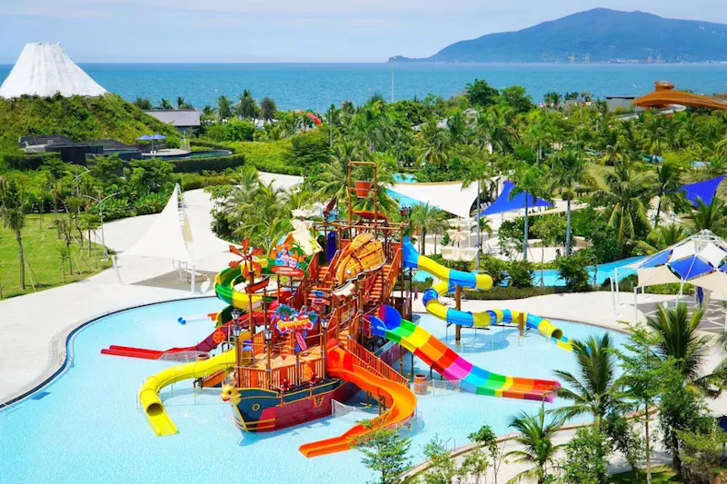 Khu vực vui chơi ngoài trời Đà Nẵng Mikazuki Water Park 365